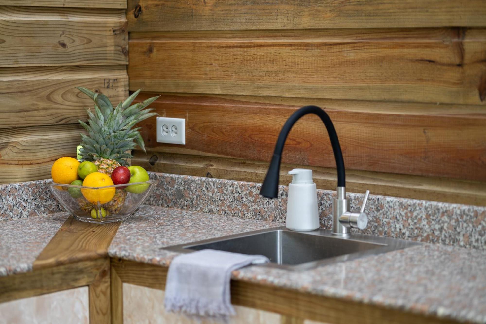 Big Bight Monkey Tiny House - Private Swimming Pool 빌라 외부 사진